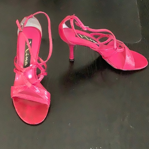 Nina pink faux leather “snakeskin” heel size 7 - Picture 2 of 6